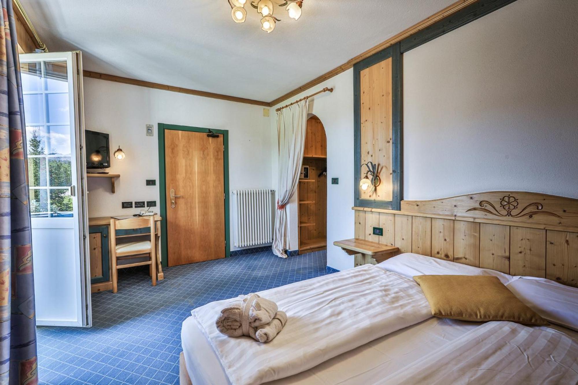Mytime Hotels Savoy Vigo di Fassa Δωμάτιο φωτογραφία